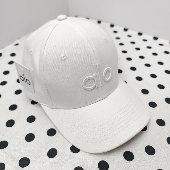 NWT ALO Yoga White Off-Duty Baseball Cap - Picture 1 of 5